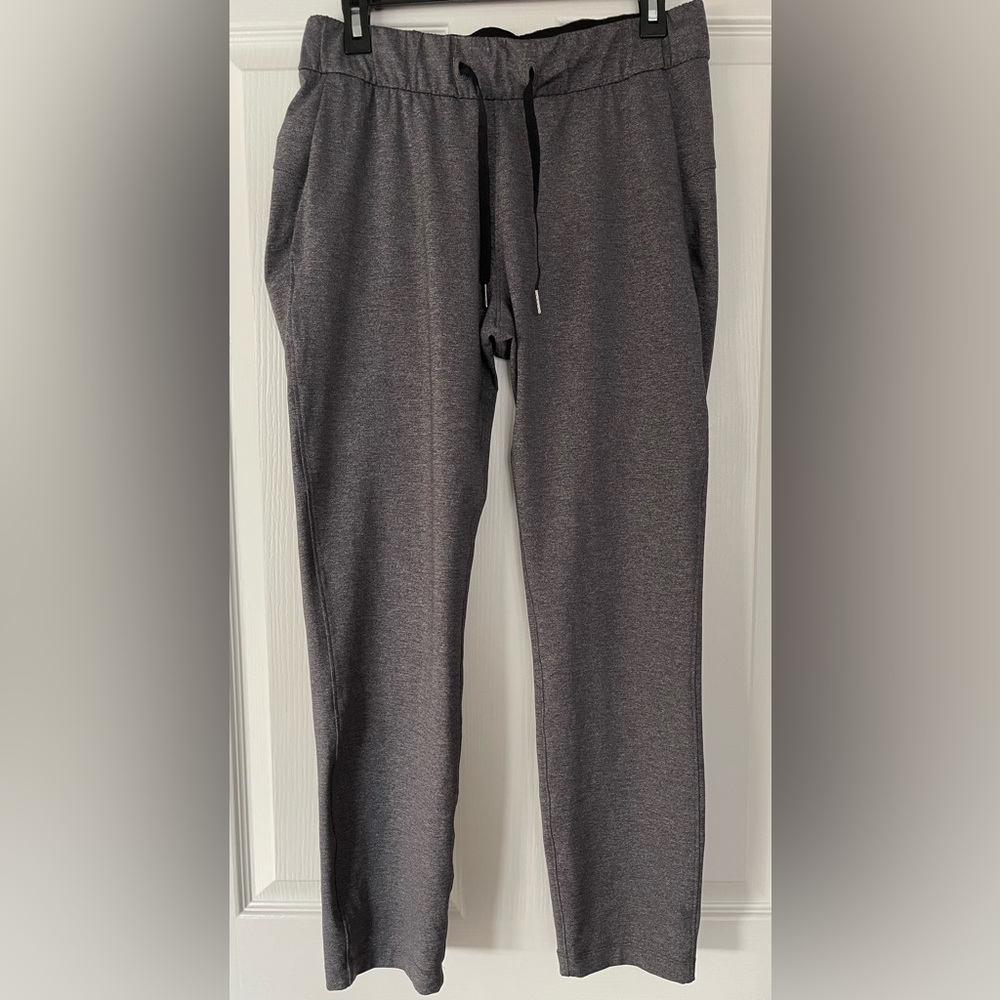 Lululemon Women’s On The Fly Drawstring Pant 28”Sz. 6 Heathered Black LW5ASSS